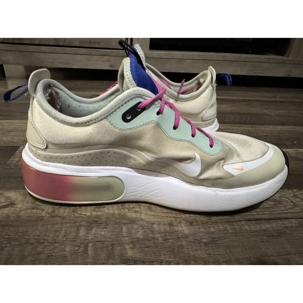 Women's Nike Air Max Dia Running Shoes CI3898-200 Fossil/Hyper Crimson Sz 7 WORN - Picture 6 of 11